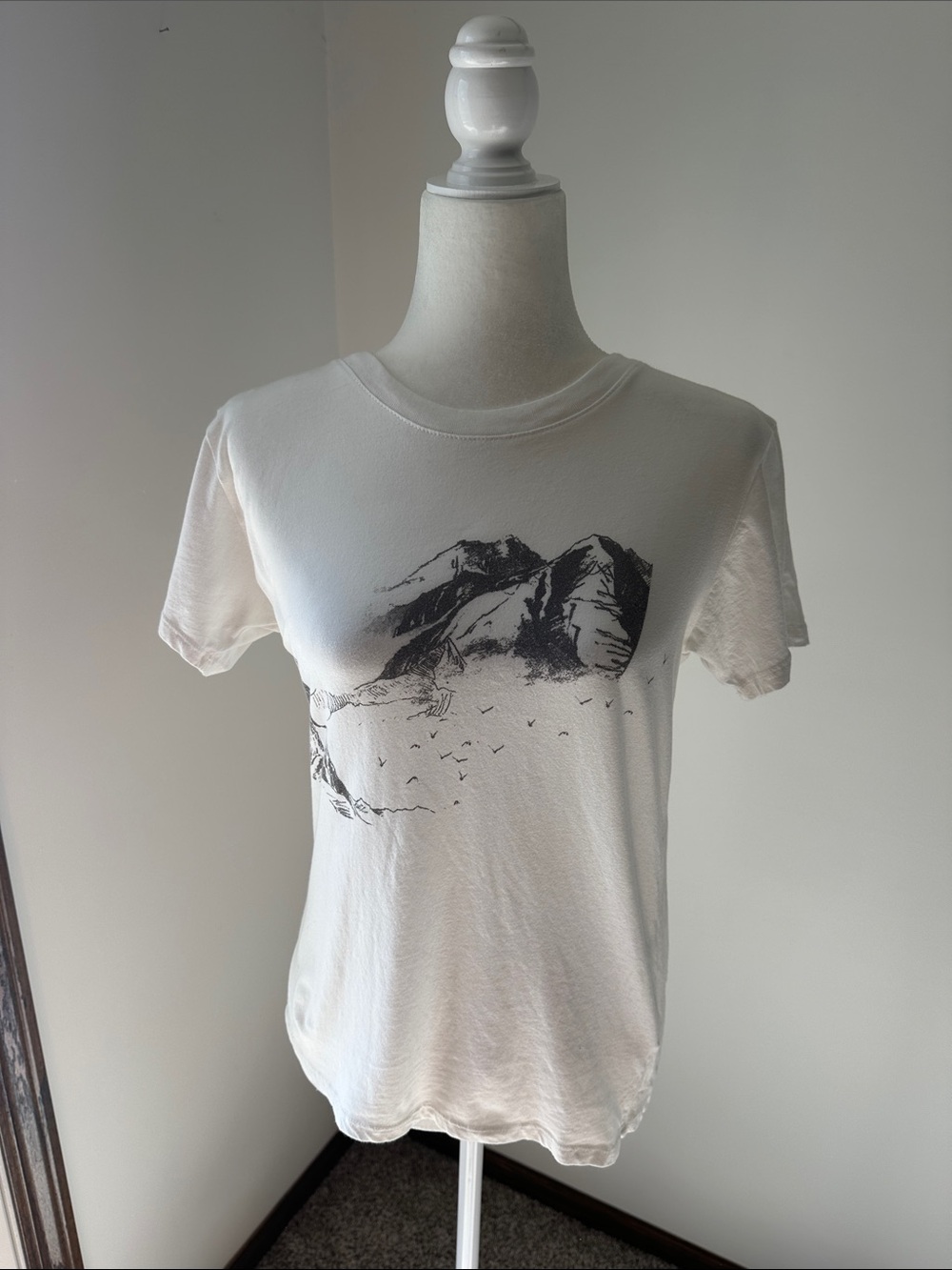 Modish Rebel Mountain White Graphic Short Sleeve Tee